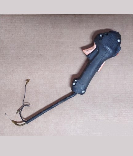 ECHO SRM225 P021015640 ASSY HANDLE (USED)